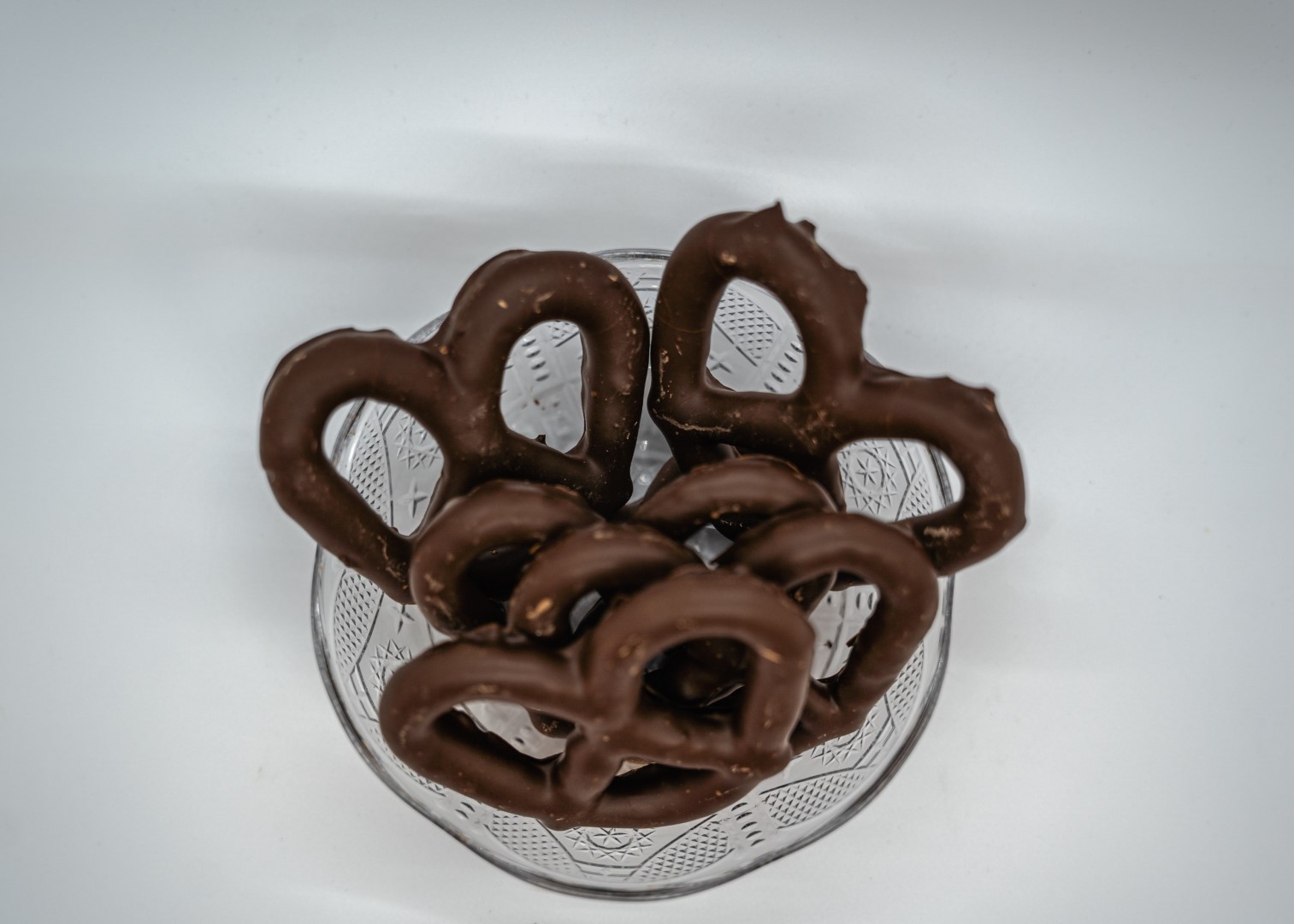 Chocolate Covered Pretzels – Laura's Fudge Shop